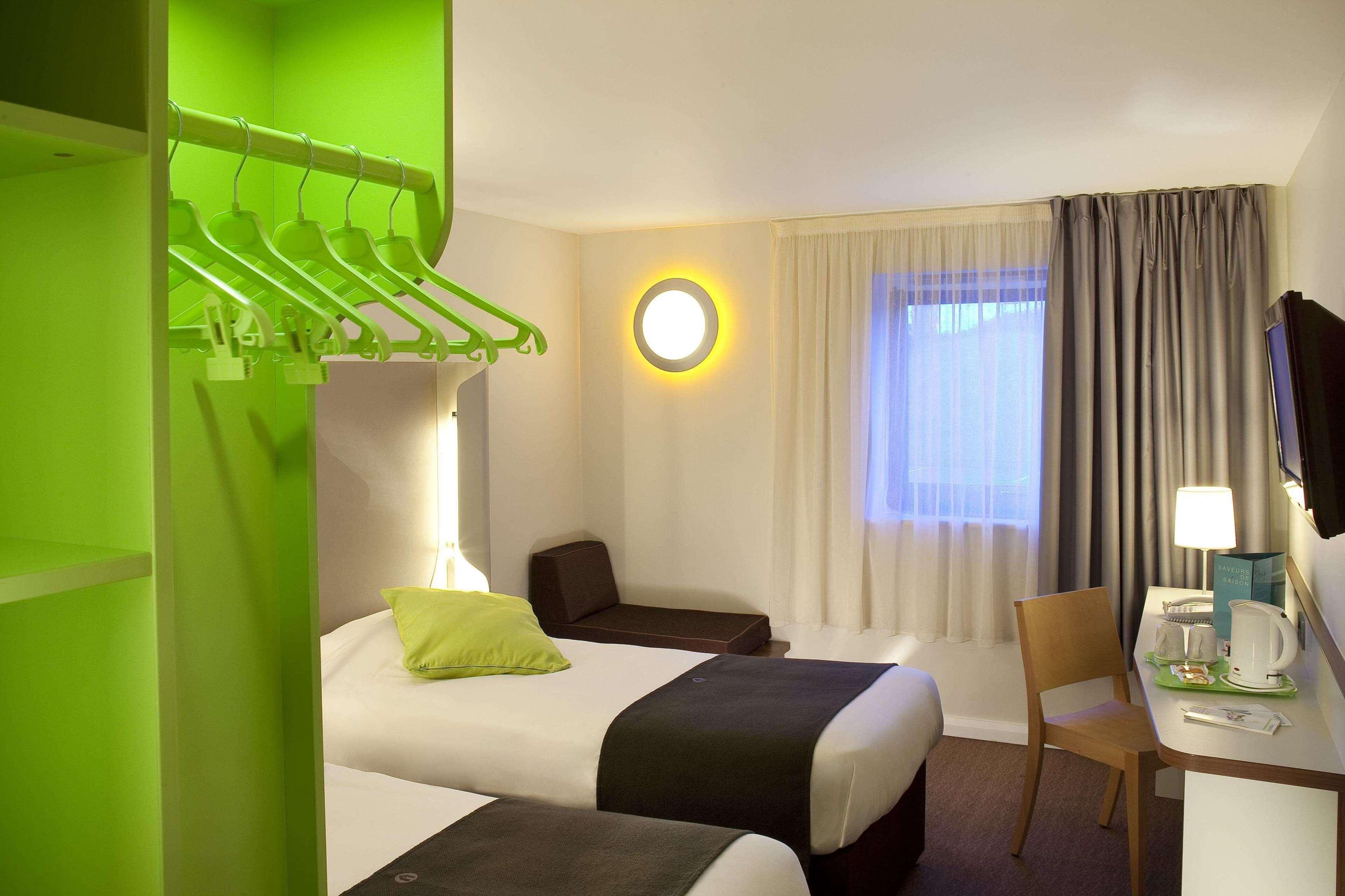 Campanile Hotel Нортхемптон Экстерьер фото